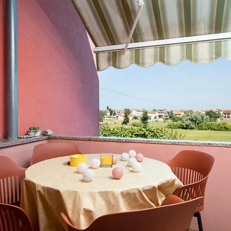 Apartment Sunny Valbandon *