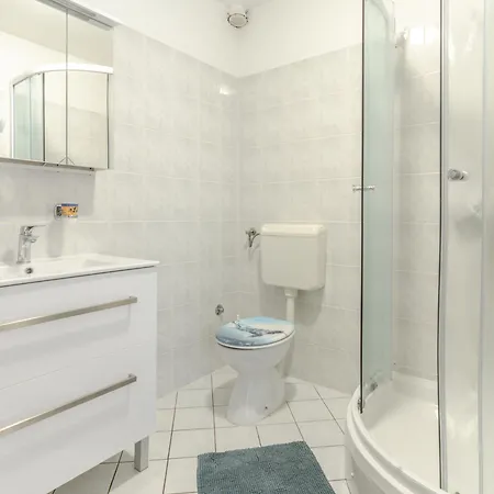 Sunny Valbandon Apartment Fazana