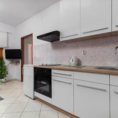 Apartment Sunny Valbandon